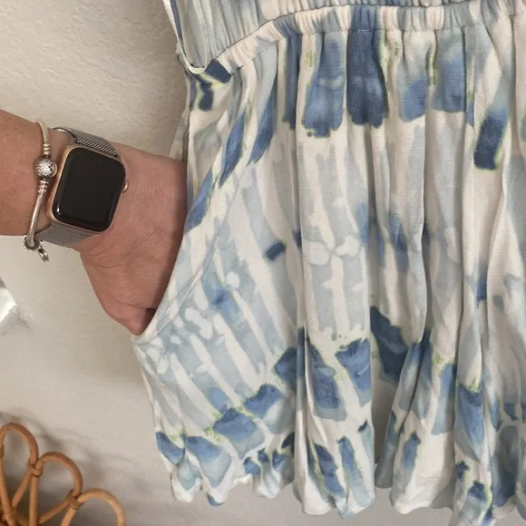 16. Watercolor romper - Picture 5 of 9